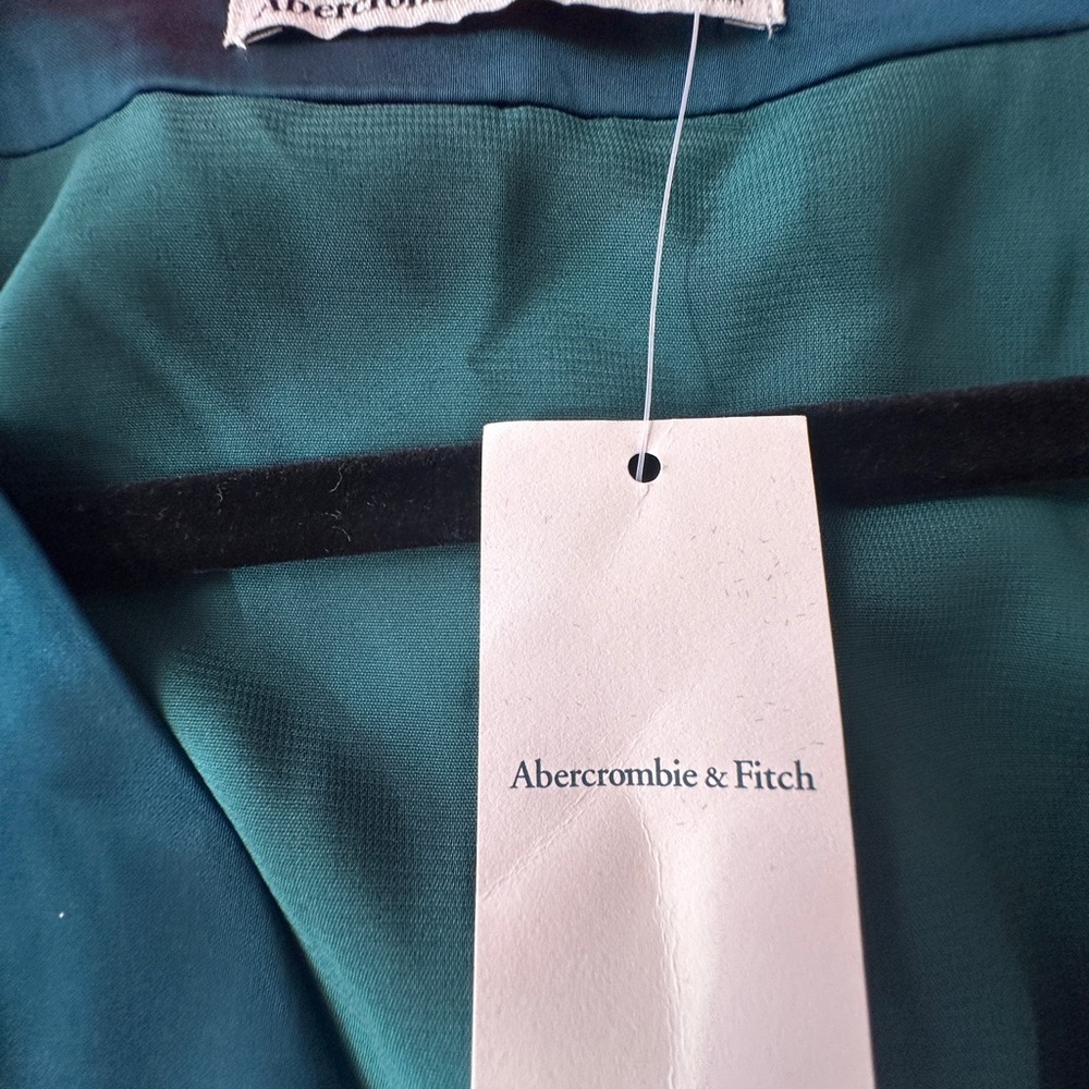 Abercrombie & Fitch satin wrap front blouse in teal- Large NWT - Picture 5 of 9